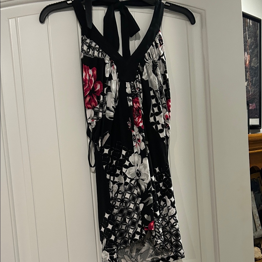 White House Black Market Black top with Pink and Gray Floral Accents